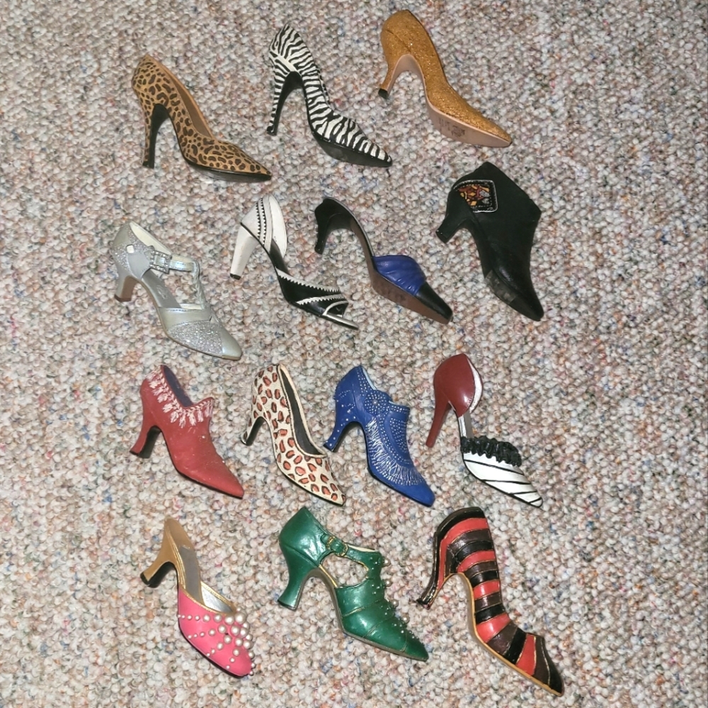 Just the Right Shoe and Nostalgia miniature shoes